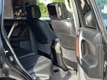 Toyota Land Cruiser Prado-11