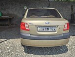 Kia Rio-3