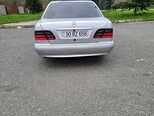 Mercedes E 240-3