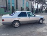 Mercedes 220 E-3