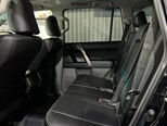 Toyota Land Cruiser Prado-11