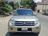 Mitsubishi Pajero-1