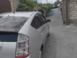Toyota Prius-11
