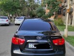 Hyundai Elantra-2