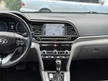 Hyundai Elantra-17