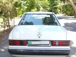 Mercedes 190-5