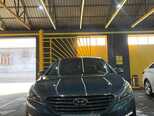 Hyundai Sonata-1