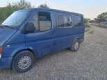 Ford Transit-5