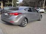Hyundai Elantra-6