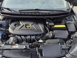 Hyundai Elantra-11