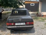 Mercedes 190-2