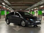 Hyundai Elantra-1