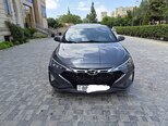 Hyundai Elantra-1