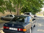 Mercedes 190-9