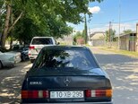 Mercedes 190-2