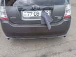 Toyota Prius-8