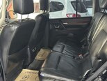 Mitsubishi Pajero-8