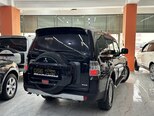 Mitsubishi Pajero-7