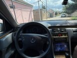 Mercedes E 280-5
