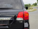 Toyota Land Cruiser-11
