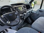 Ford Transit-10