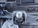Ford Transit-12
