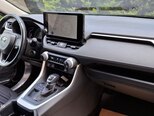 Toyota RAV4-17