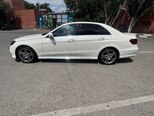 Mercedes E 250-11