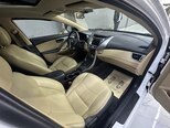 Hyundai Elantra-14