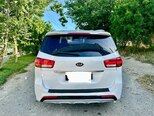 Kia Carnival-9