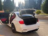 BMW 330-2