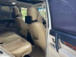 Mitsubishi Pajero-10
