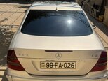 Mercedes E 270-2