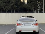 Hyundai Sonata-2