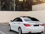 Hyundai Sonata-4