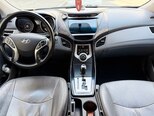 Hyundai Elantra-9