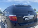 Toyota Highlander-4