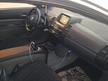 Toyota Prius-10