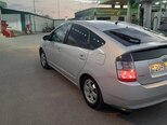 Toyota Prius-4