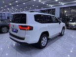 Toyota Land Cruiser-5