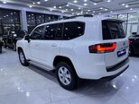 Toyota Land Cruiser-6