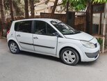Renault Scenic-6