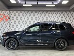 BMW X7-6