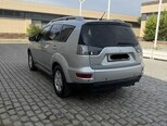 Mitsubishi Outlander-5