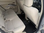Mitsubishi Outlander-11