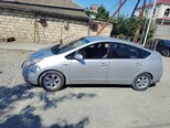 Toyota Prius-2