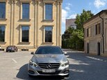Mercedes E 250-1