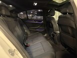 BMW 530e-14