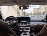 Mercedes E 220 d-11