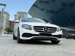 Mercedes E 220 d-1